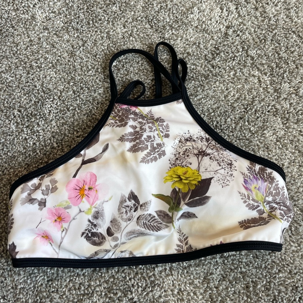 Buckle Bathing suit top